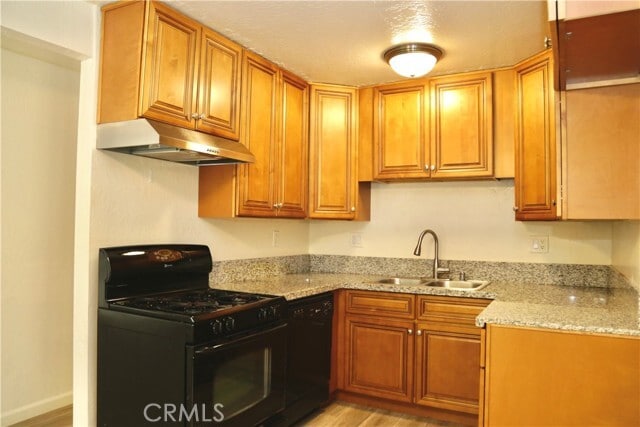 Building Photo - 16942 Lynn Lane