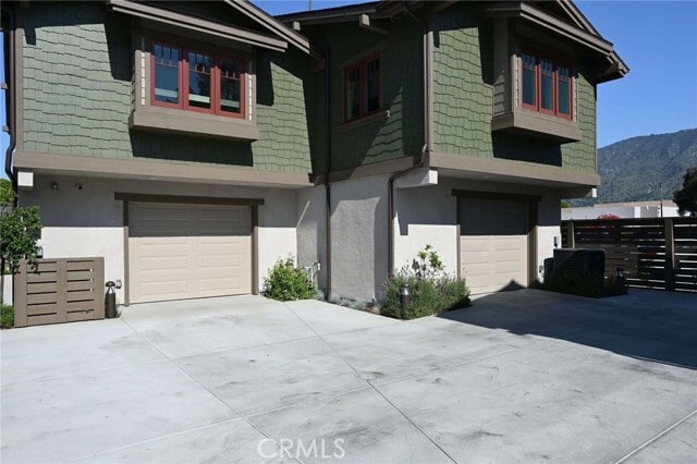 Building Photo - 117 N Vista Bonita Ave