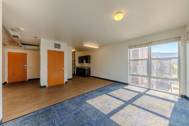 Building Photo - The Draw Sugar House Apartments