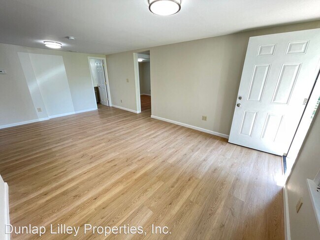 Foto del edificio - 3 br, 1.5 bath House - 5448 Swepsonville S...