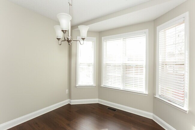 Building Photo - 8112 Poplar Grove Cir