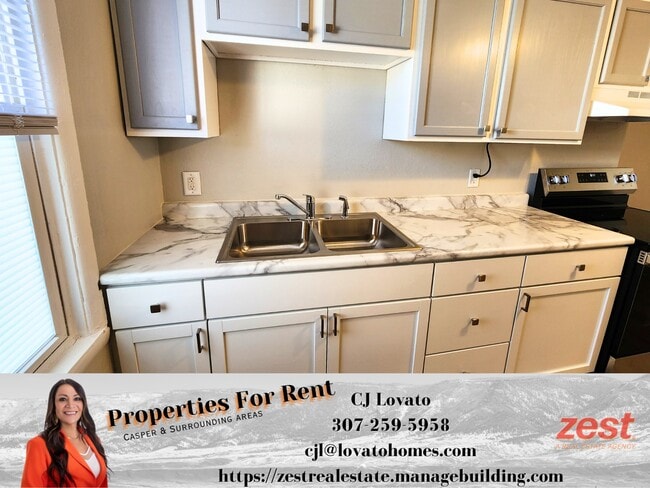 Foto del edificio - 2310 E 12th St