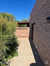 Building Photo - 7465 Stoney Hill Dr