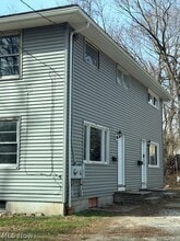 Building Photo - 208 Barder Ave