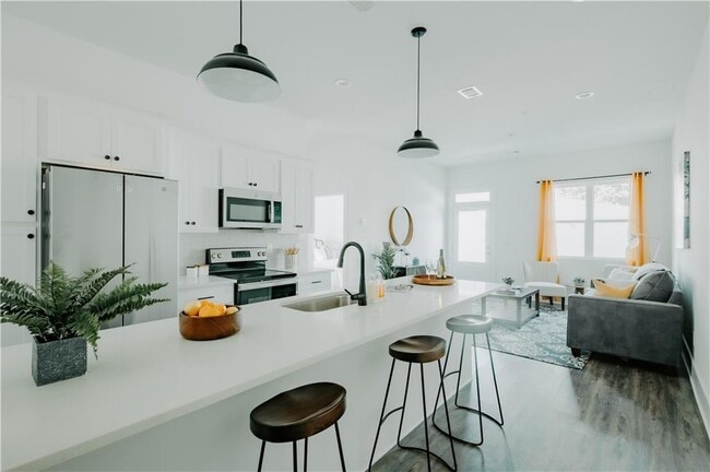 Foto del edificio - 117 Mayson Ave NE