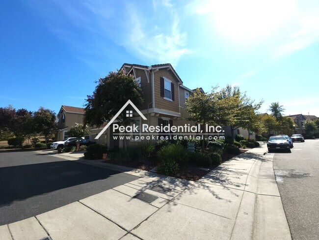 Photo - A Wonderful 3bd/2.5ba Newer Natomas Home w...