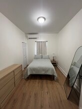 Building Photo - 218 Summer St