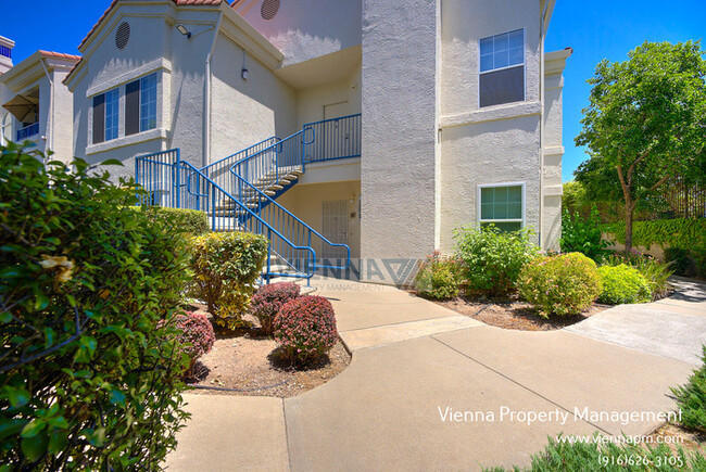 Foto del edificio - Great location for this Rocklin Condo!