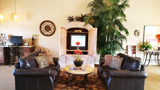 Building Photo - 2626 E 88th St