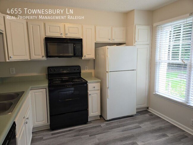 Photo - 4655 Townesbury Ln House