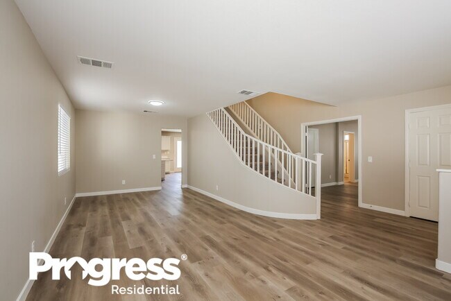 Foto del edificio - 5118 Tropical Rain St