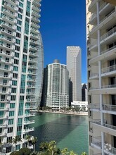 Building Photo - 888 Brickell Key Dr