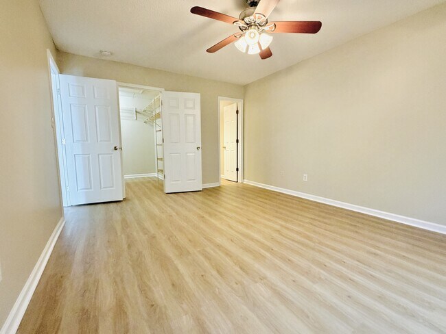 Foto del edificio - 133 Heritage Village Ln