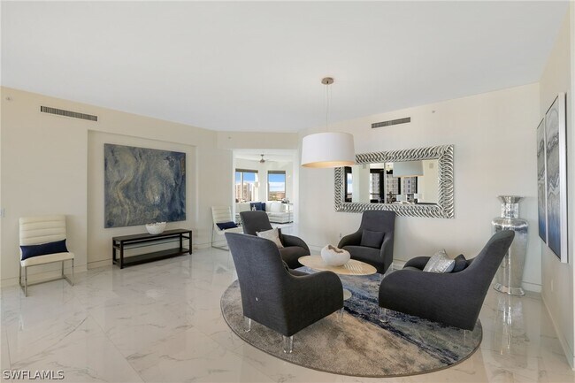 Foto del edificio - 4875 Pelican Colony Blvd