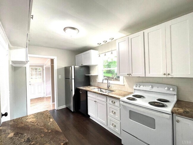 Foto del edificio - 4607 Fairmont Ave
