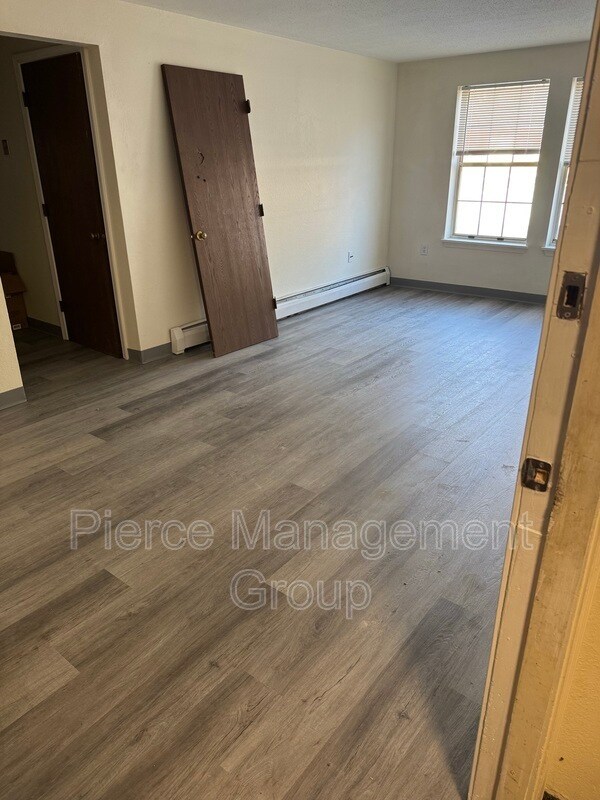 20 Wolf Rd Unit C42, Lebanon, NH 03766 Condo for Rent in Lebanon, NH