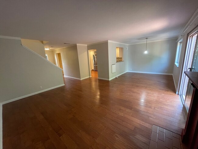 Building Photo - 6543 Paseo Adelante