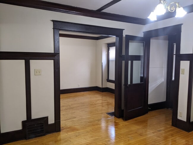 Building Photo - 3259 N Buffum St