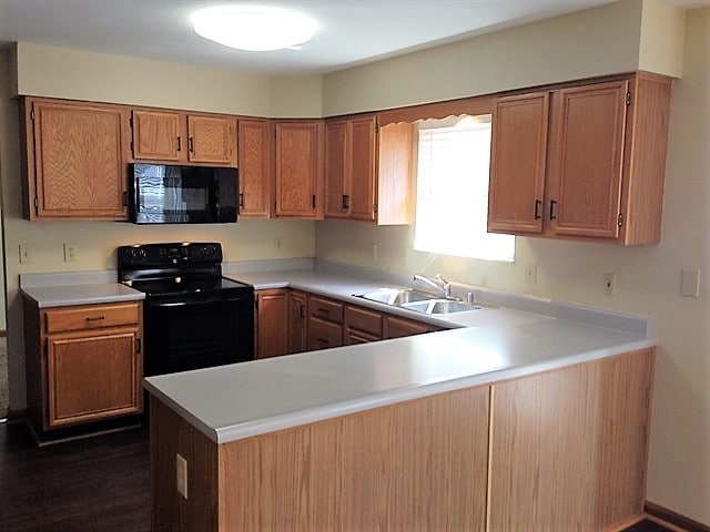 Building Photo - 6132 Kingsgate Drive