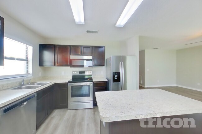 Foto del edificio - 1608 Fitzgerald Dr