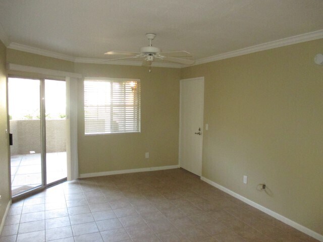 Building Photo - 1720 E. Thunderbird Road #1015