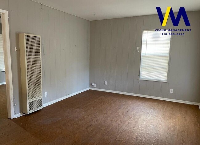 Foto del edificio - 9871 Menchaca Rd