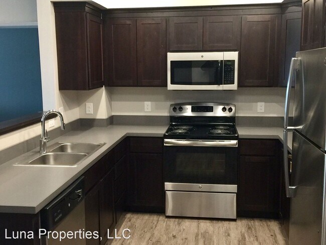 Building Photo - 2210 Remington Way