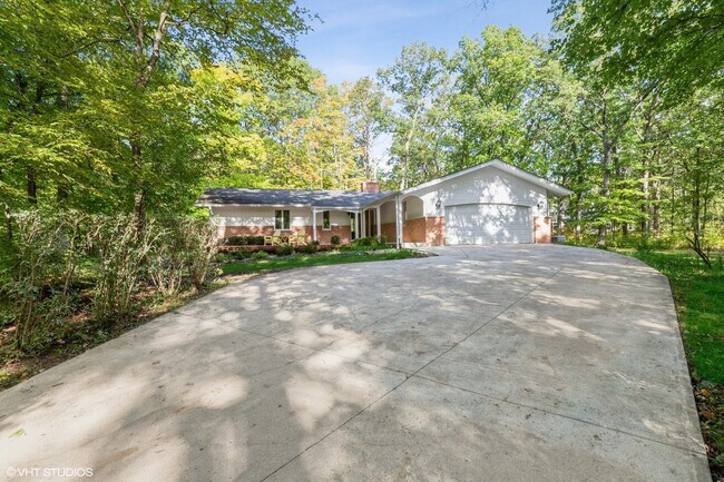 Building Photo - 3132 Whigam Ln