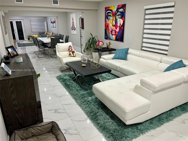 Foto del edificio - 13560 NW 2nd Ave