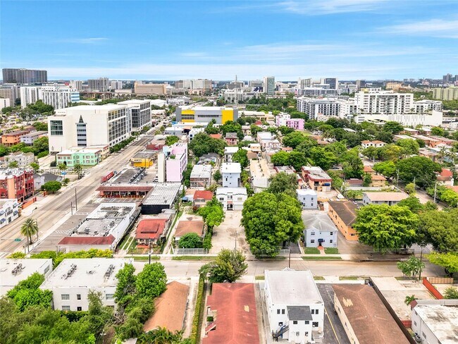 Foto del edificio - 1145 NW 4th St