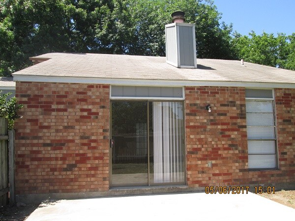 Foto del edificio - 13202 Larkwalk St