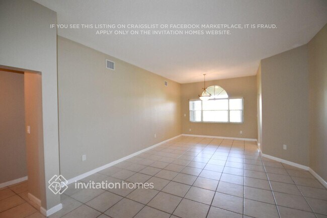 Foto del edificio - 345 W Cypress Cove Cir