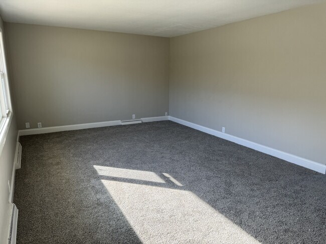 Foto del edificio - 1609 Parkway Dr