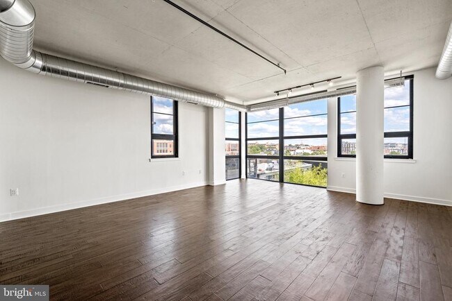 Foto del edificio - 2125 14th St NW