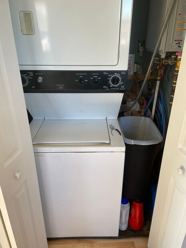 Foto del edificio - 714 Bennett St