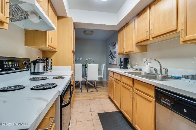 Building Photo - 101 Wilbourn Blvd