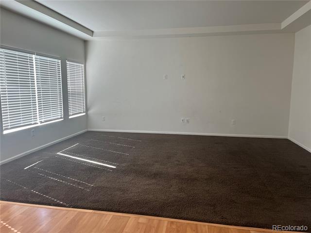 Foto del edificio - 18260 E 44th Ave