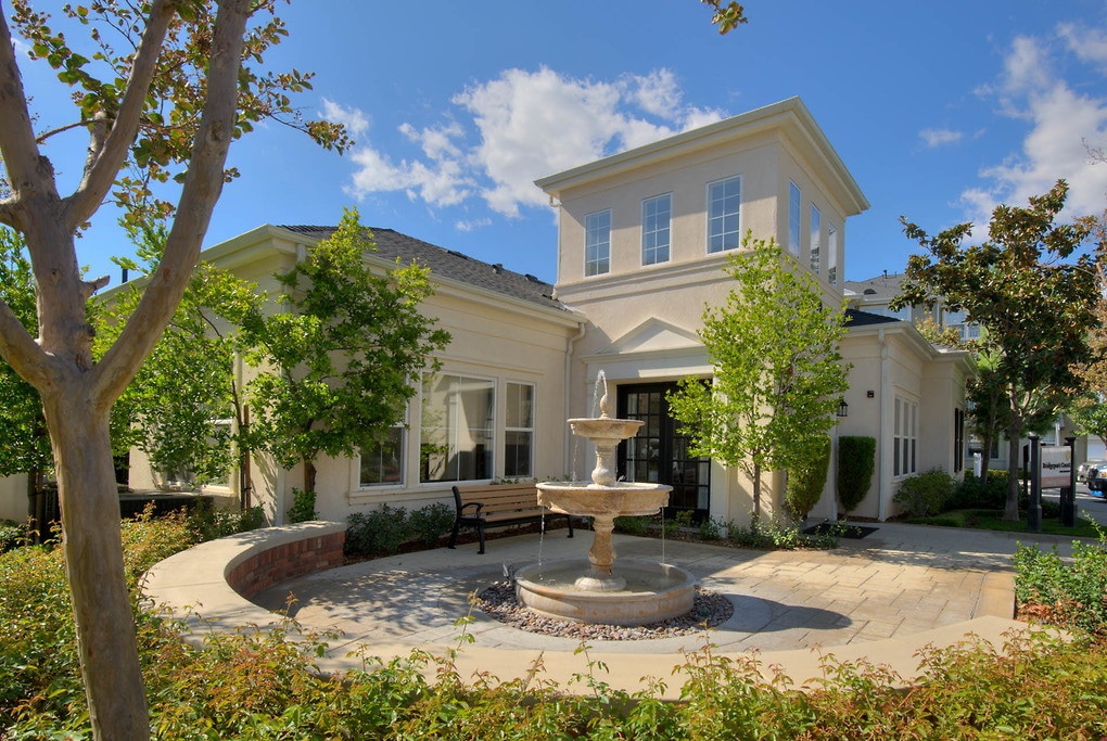 Bridgeport Coast Rentals Santa Clarita, CA