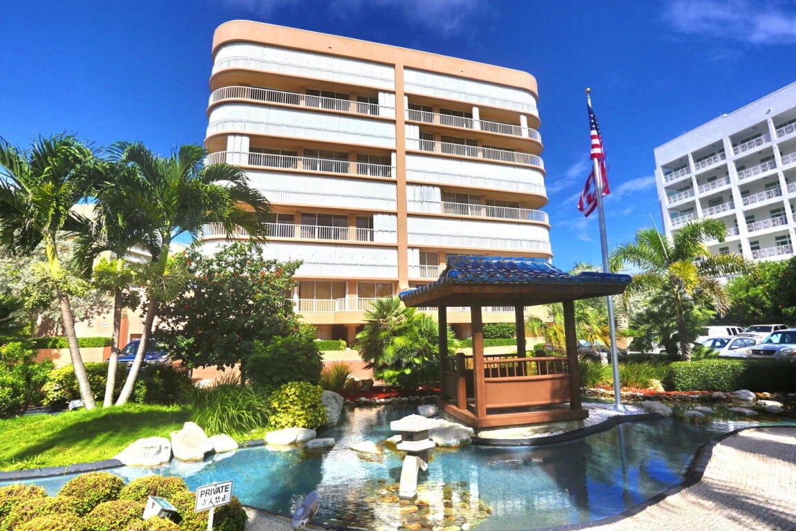 Primary Photo - 3210 S Ocean Blvd