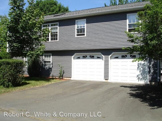 Foto del edificio - 3 br, 2 bath House - 114 Queen St