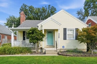 Building Photo - 908 Shroyer Rd