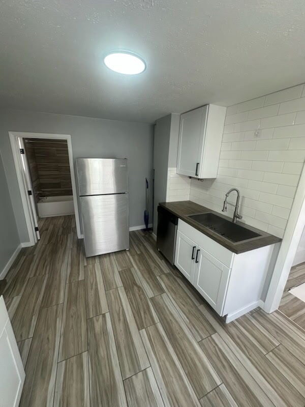 Building Photo - 118 L St