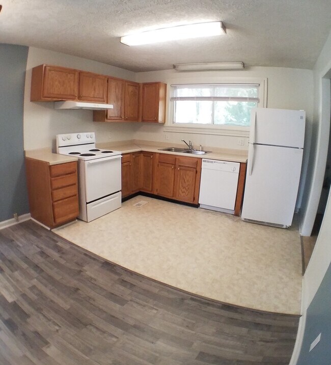 Building Photo - 929 Radford Pl