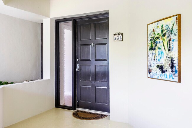 Building Photo - 1100 Marine Way W