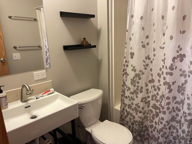 Foto del edificio - 215 Ln 360 Jimmerson Lake