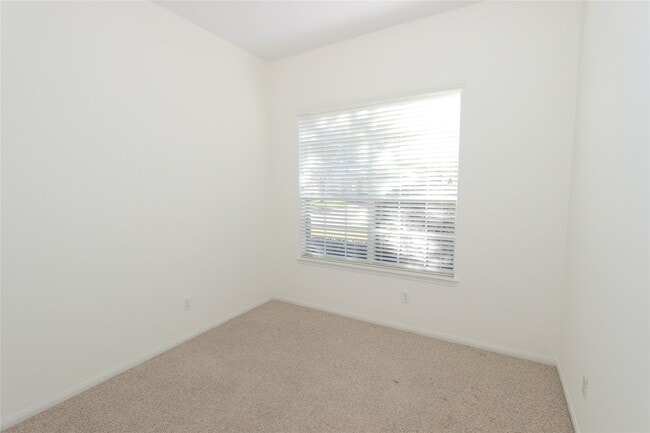 Foto del edificio - 2002 Lansing Cove Dr