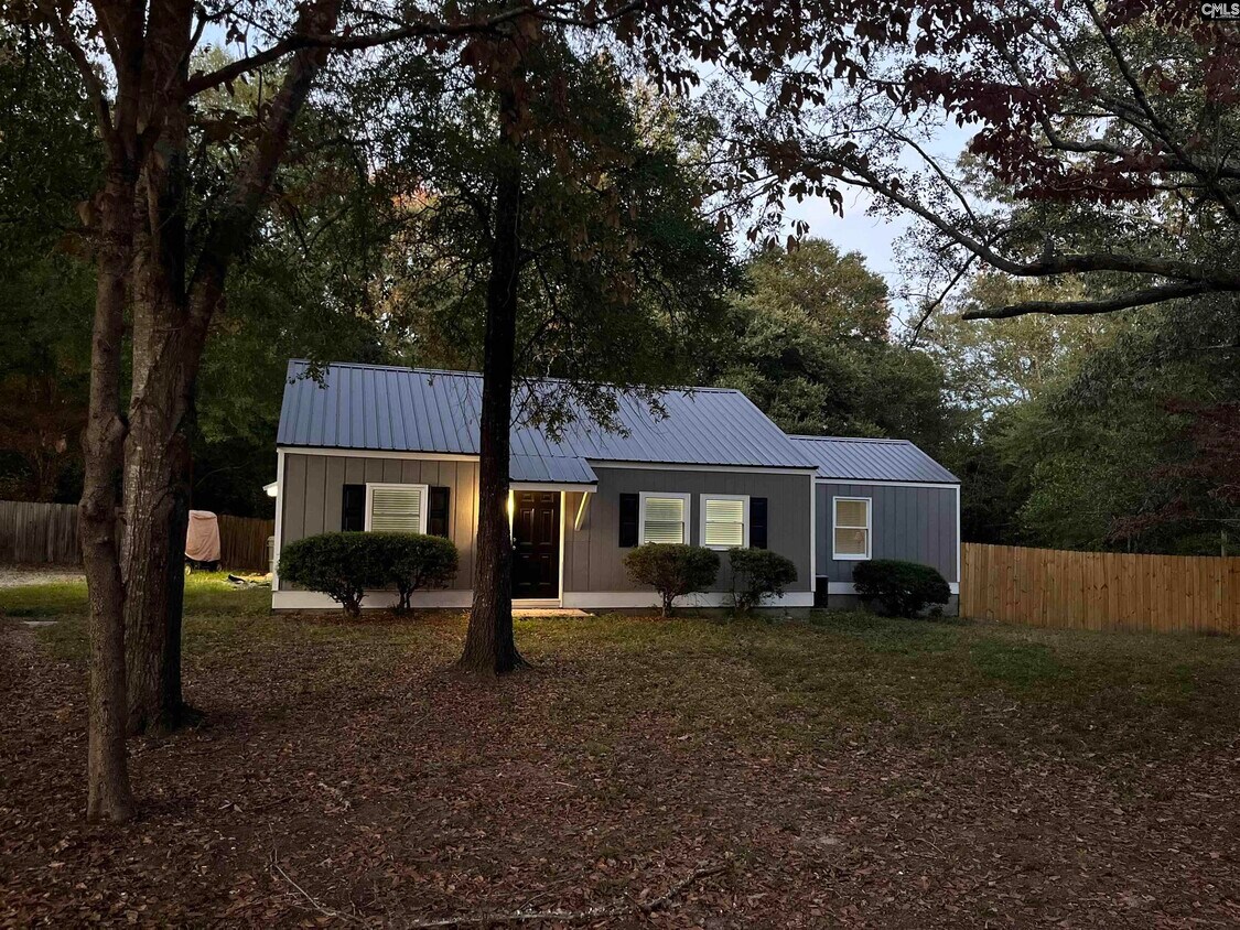 1616 Lakeview Ave, Camden, SC 29020 House Rental in Camden, SC