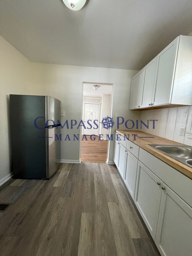 Building Photo - COME RELAX IN YOUR NEW HOME! -First Month'...