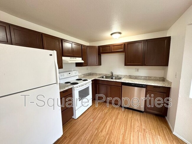 Foto del edificio - 2720 204th St SW