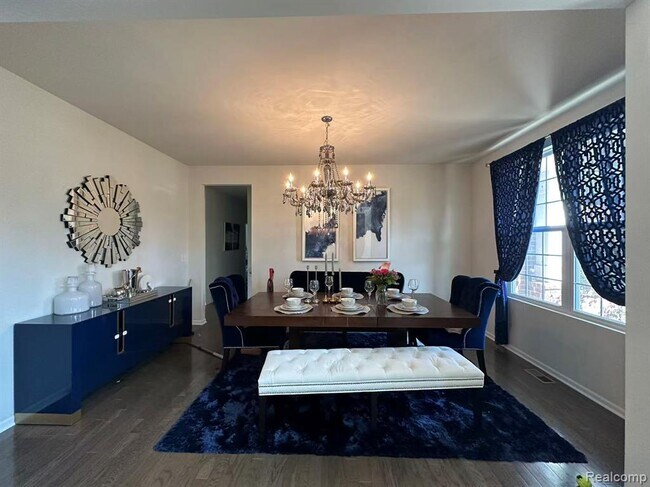 Foto del edificio - 5791 Northford